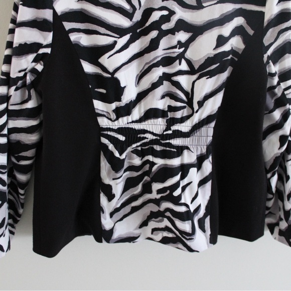 Simonton Says Zebra Print Jacket - Picture 7 of 7